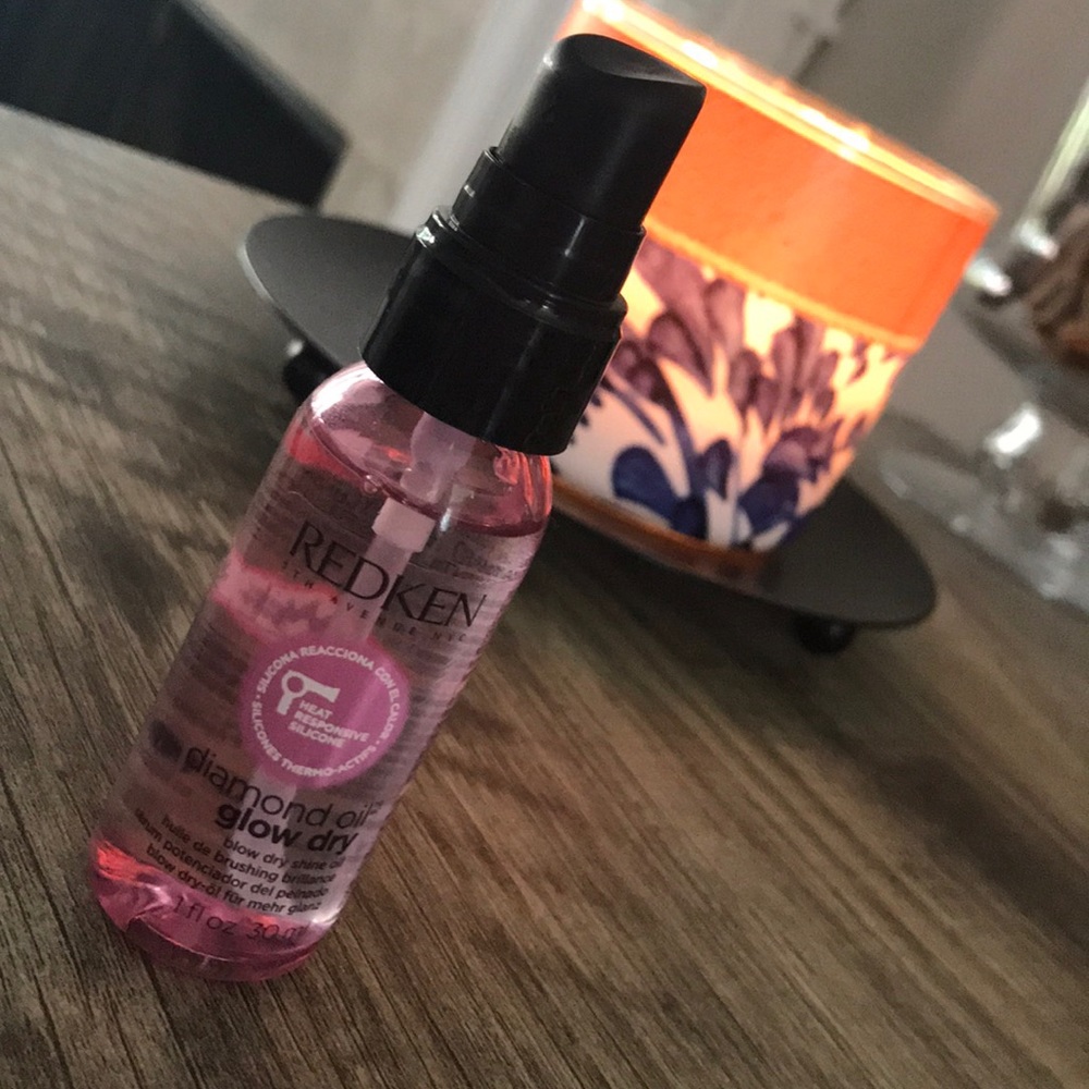 Redkin Diamond Oil Glow Dry
